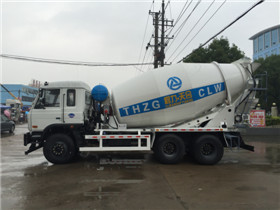十方攪拌車圖片