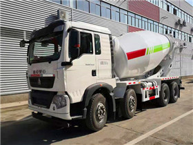 重汽豪沃T5G輕量化12方發(fā)車?yán)玻?></div>
                  <div   id=