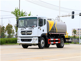 東風(fēng)多利卡D9灑水車12方灑水車15方灑水車